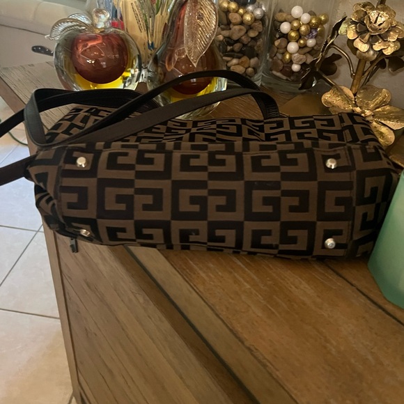 Givenchy Monogram G Tote Shoulder Bag – Brown Logo Canvas – Convertible Handles - Picture 11 of 17